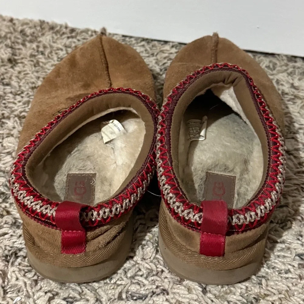 UGG Kids Tasman Chestnut Suede Slippers 1143776K Brown Size 3Y